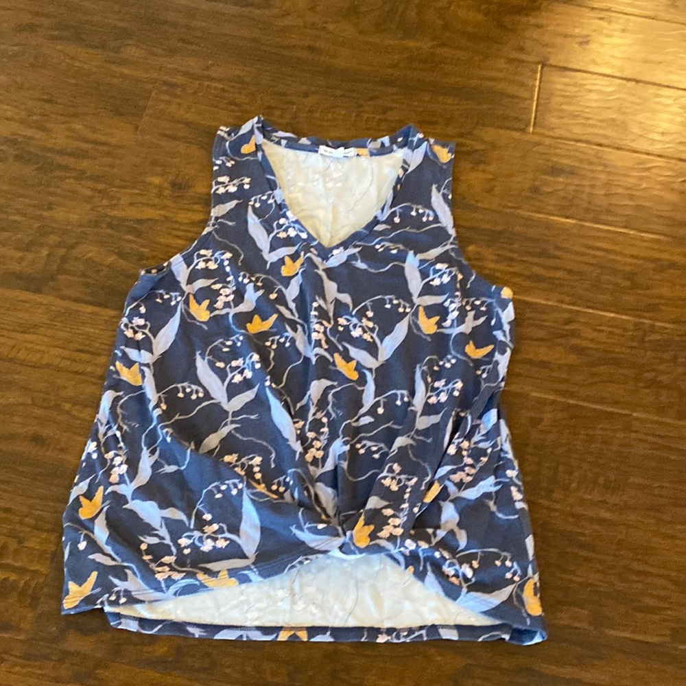 Threads 4 thought. Size xl. Athleisure